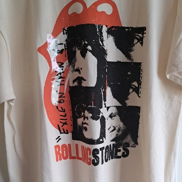 The Rolling Stones Cream and Red Graphic Tee - Picture 4 of 4
